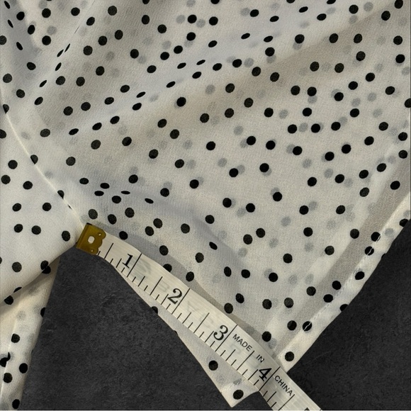 Lulus Destini Polka Dot Wrap Blouse Size Medium NWT - Picture 10 of 11